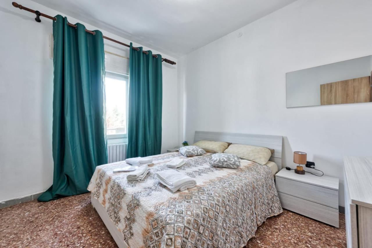 Guest house Venice H&s Apt Private With Ac & Tv *