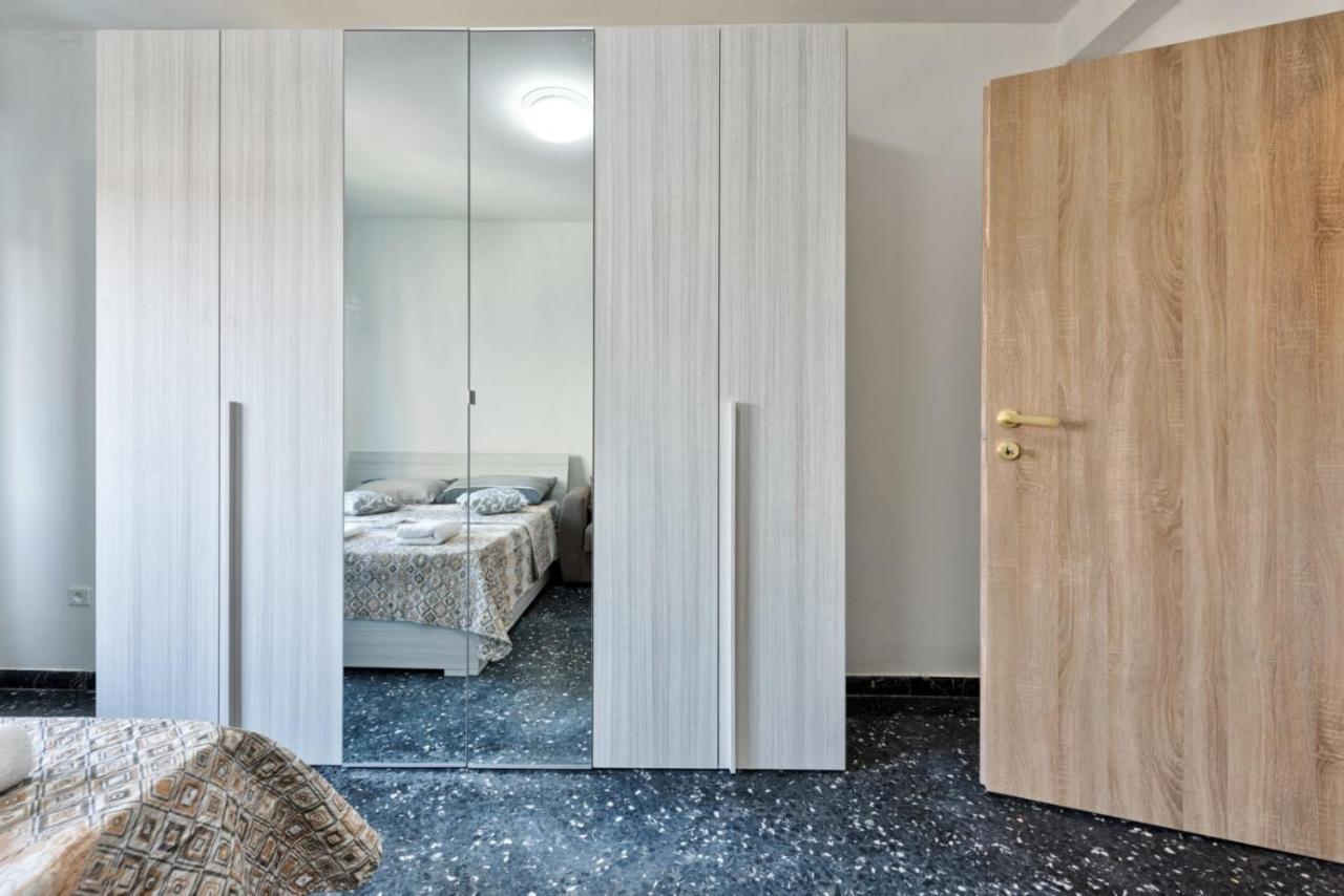 Venice H&s Apt Private With Ac & Tv Mestre