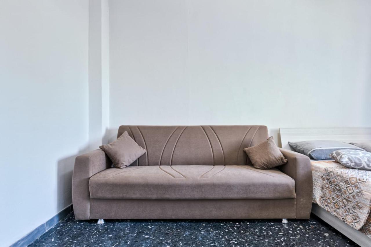 Venice H&s Apt Private With Ac & Tv