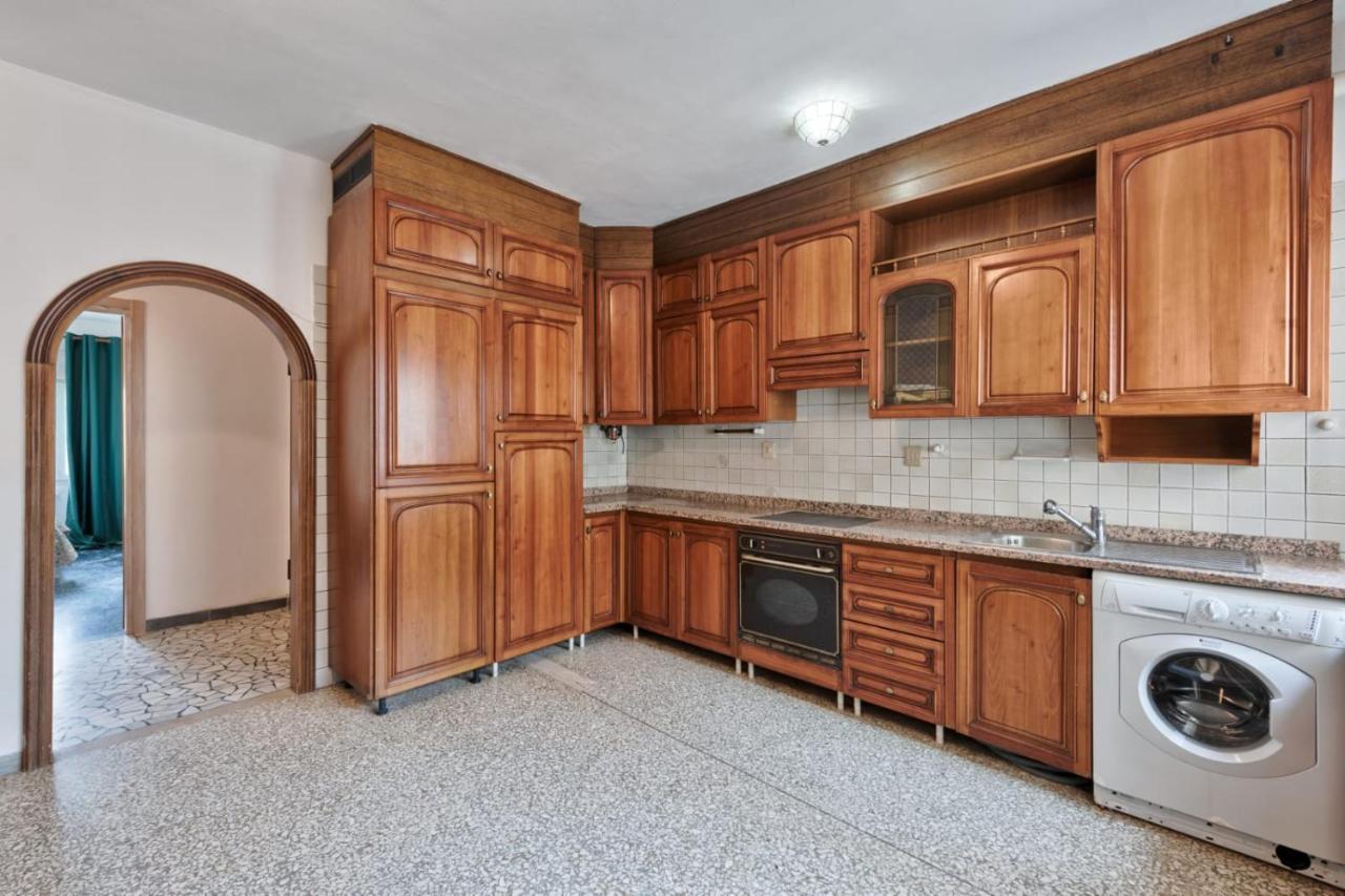 Venice H&s Apt Private With Ac & Tv